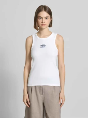Top o kroju slim fit z mieszanka bawełny model 'MAY' Pieces Biały