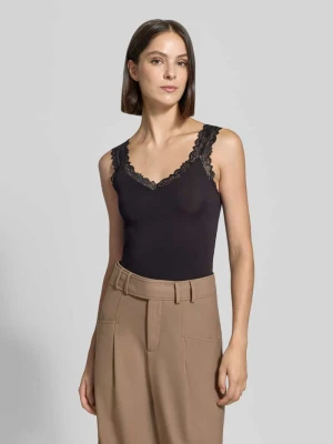 top o kroju slim fit z mieszanka wiskozy model 'ROSA' Vero Moda Czarny