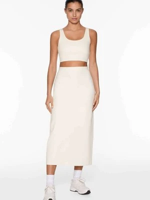 Top OYSHO