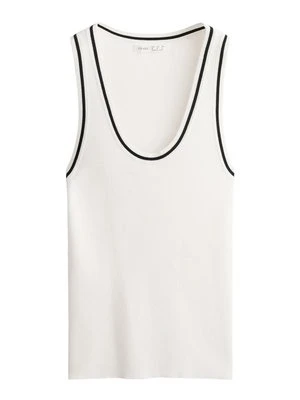 Top OYSHO