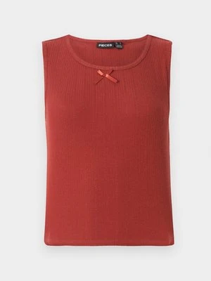 Top Pieces