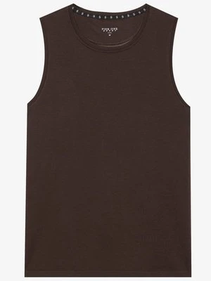 Top Pier One Sport