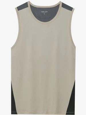 Top Pier One Sport