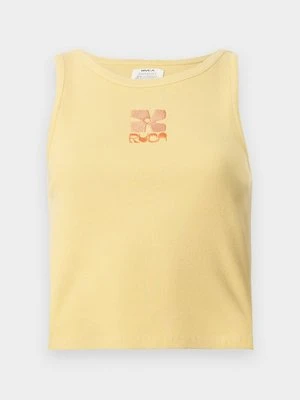 Top RVCA