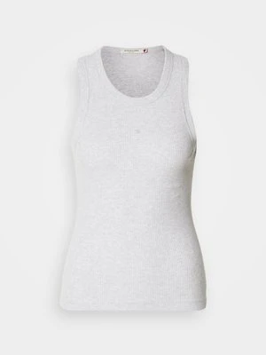 Top Scotch & Soda