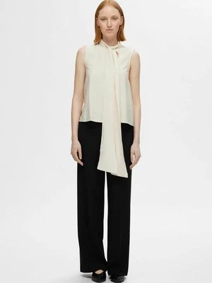Top Selected Femme