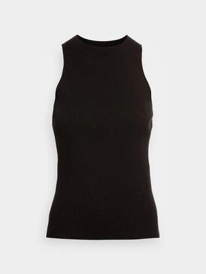 Top Selected Femme