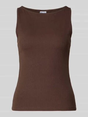 Top Slim Fit z mieszanki bawełny model 'MAY' Pieces Średniobrązowy