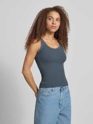 Top typu tank o kroju slim fit z mieszanki bawełny ekologicznej model 'SARA' Only
