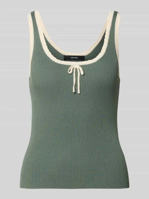 Top typu tank o kroju slim fit z mieszanki wiskozy model 'BARDOT' Vero Moda