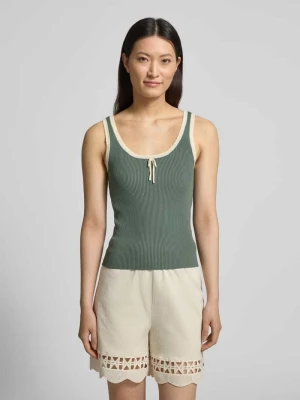 Top typu tank o kroju slim fit z mieszanki wiskozy model 'BARDOT' Vero Moda