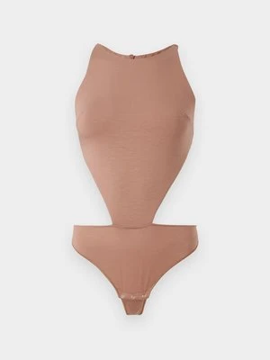 Top Undress Code