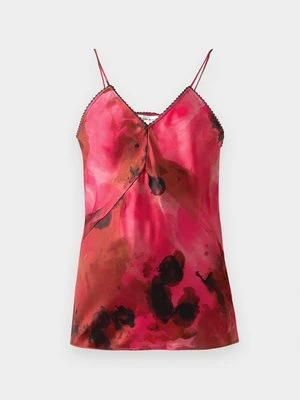 Top Victoria Beckham