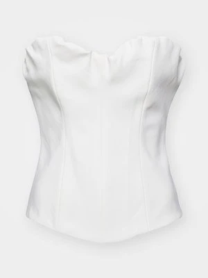 Top Victoria Beckham