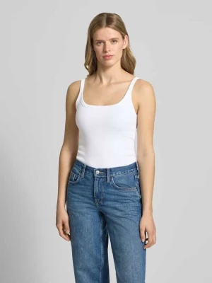 Top w efekcie prążkowania model 'MOLLY' Topshop
