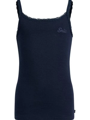 Top WE Fashion