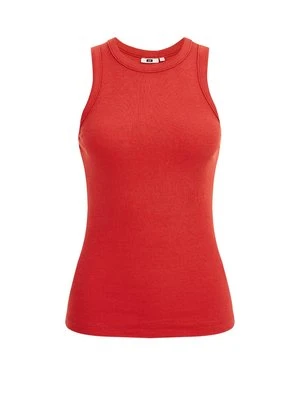 Top WE Fashion