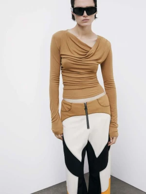 Top z asymetrycznym dekoltem z drapowaniem PATRIZIA PEPE