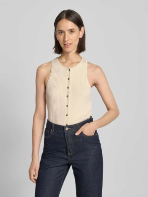 Top z dzianiny o kroju regular fit z mieszanki wiskozy model ‘TRIXIE’ Selected Femme