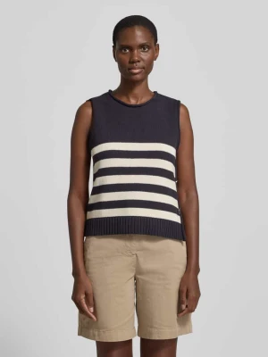 Top z dzianiny ze zrolowanym brzegiem comma