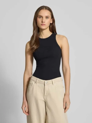 Top z efektem prążkowania Review