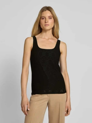 Top z haftem angielskim model ‘INGELA’ Soyaconcept Czarny