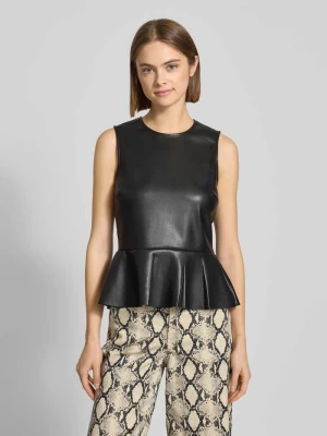 Top z imitacji skóry z guzikiem z tyłu Gina Tricot