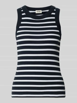 Top z prążkowaną fakturą model 'OLINA' drykorn