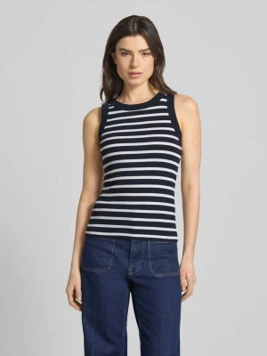 Top z prążkowaną fakturą model 'OLINA' drykorn