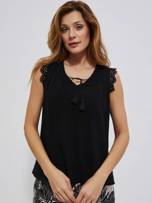 Top z wiskozy z koronką czarny Moodo