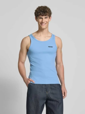 Top z wyhaftowanym logo REVIEW