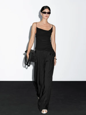 Top Ze 100% Bawełny Z Asymetrycznym Dekoltem - Czarny - - Massimo Dutti - Kobieta