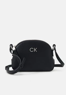 Torba na ramię Calvin Klein