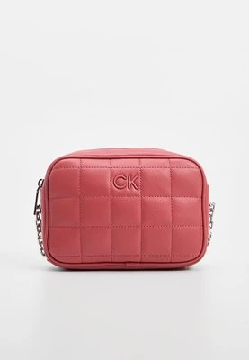 Torba na ramię Calvin Klein