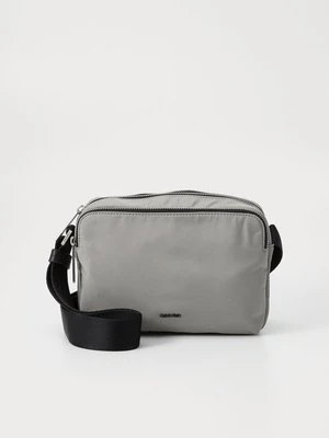 Torba na ramię Calvin Klein