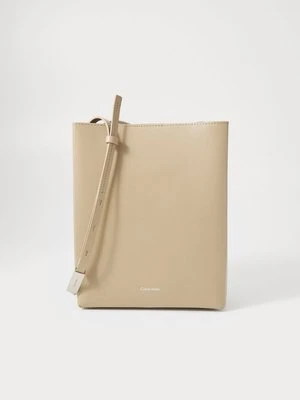 Torba na ramię Calvin Klein