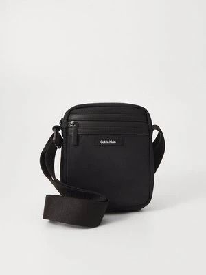 Torba na ramię Calvin Klein
