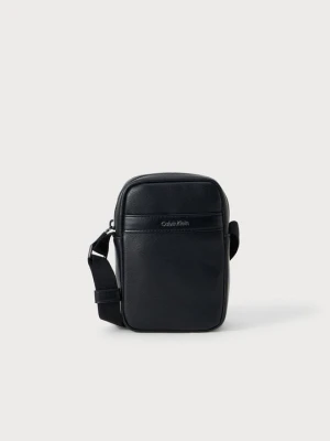 Torba na ramię Calvin Klein czarny