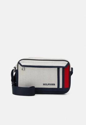 Torba na ramię Tommy Hilfiger