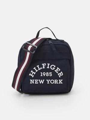 Torba na ramię Tommy Hilfiger