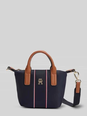 Torba na ramię z haftowanymi paskami w kontrastowym kolorze Tommy Hilfiger