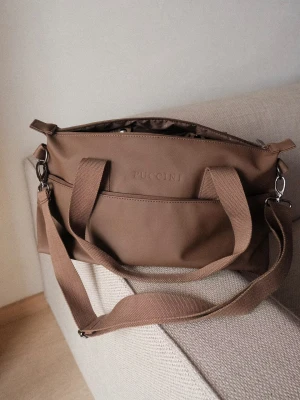 Torba podręczna do samolotu brązowa Puccini
