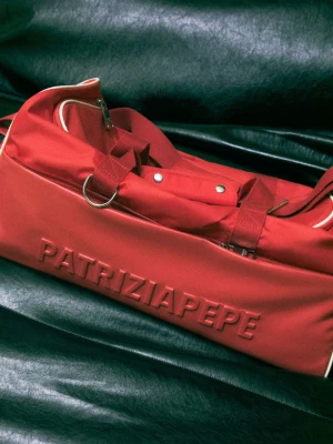 Torba podróżna (IM)PERFECTION z nylonu i skóry Patrizia Pepe czerwony