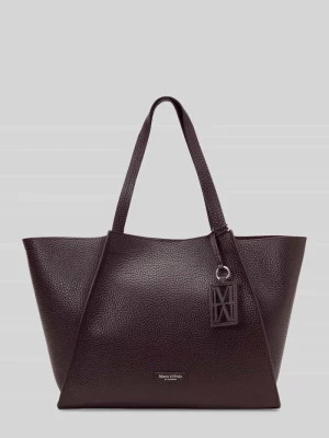 Torba shopper ze skóry bydlęcej nappa z przywieszką z logo Marc O'Polo Średniobrązowy