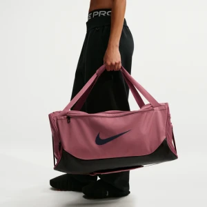 Torba treningowa Nike Brasilia (średnia, 60 l) - Czerwony