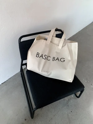 Torba typu shopper bag beżowa large size BASIC BAG-UNI Marsala