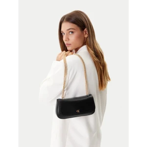 Torebka Calvin Klein Ck Convertible Chain Medium Bag LV04F3171G Czarny