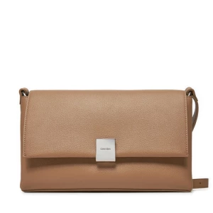 Torebka Calvin Klein Ck Plaque Medium Shoulder Bag K60K612783 Brązowy