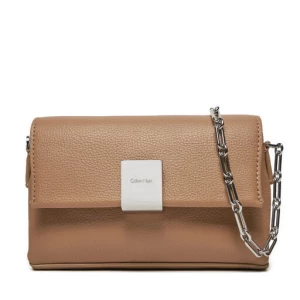 Torebka Calvin Klein Ck Plaque Sm Crossbody W/Chain K60K612785 Brązowy