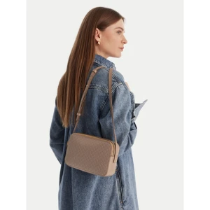 Torebka Calvin Klein Emblem Aop Elongated Camera Bag LV04F3268G Beżowy